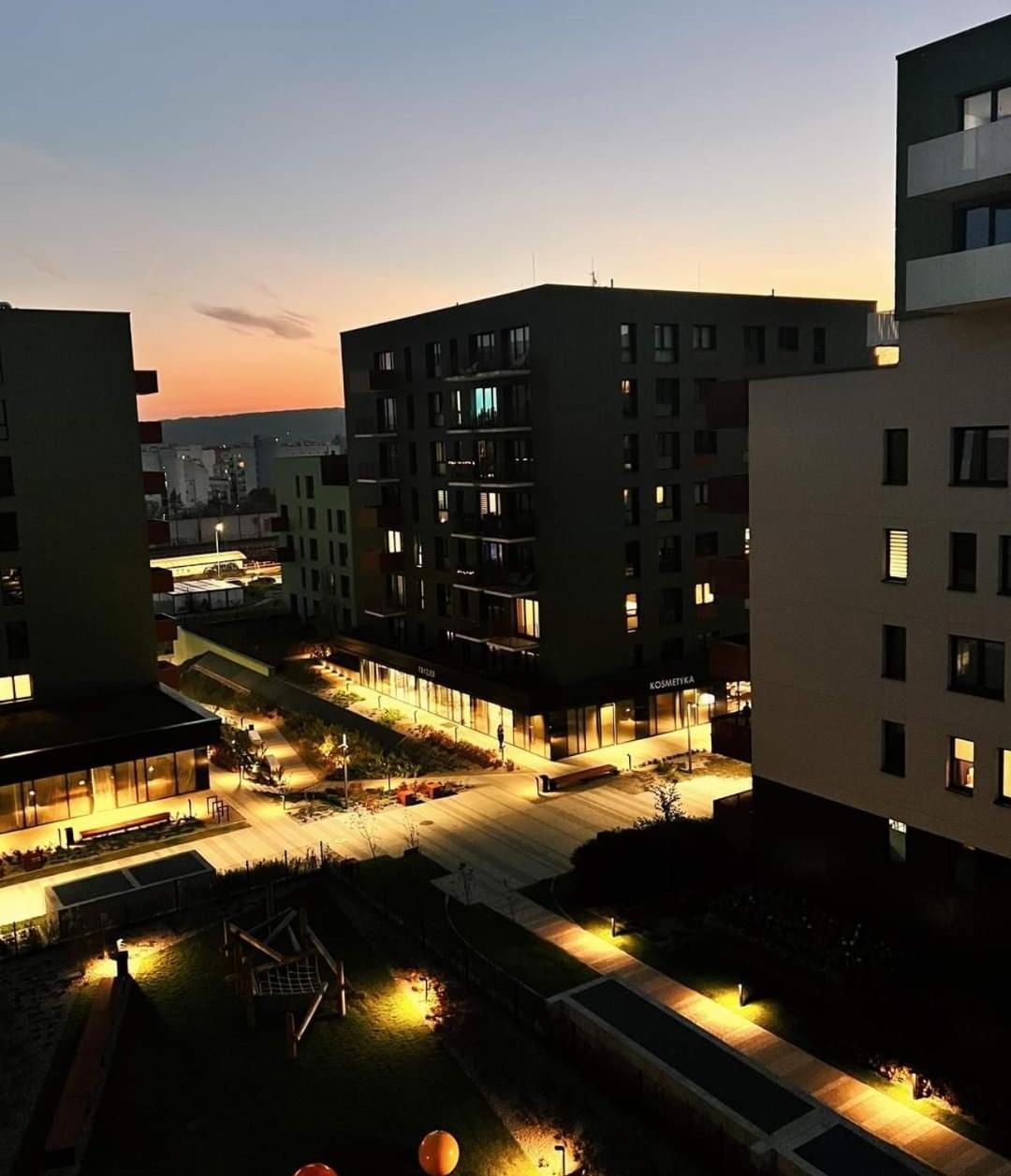 Apartament Aktorow Bronowice Krasków Exterior foto